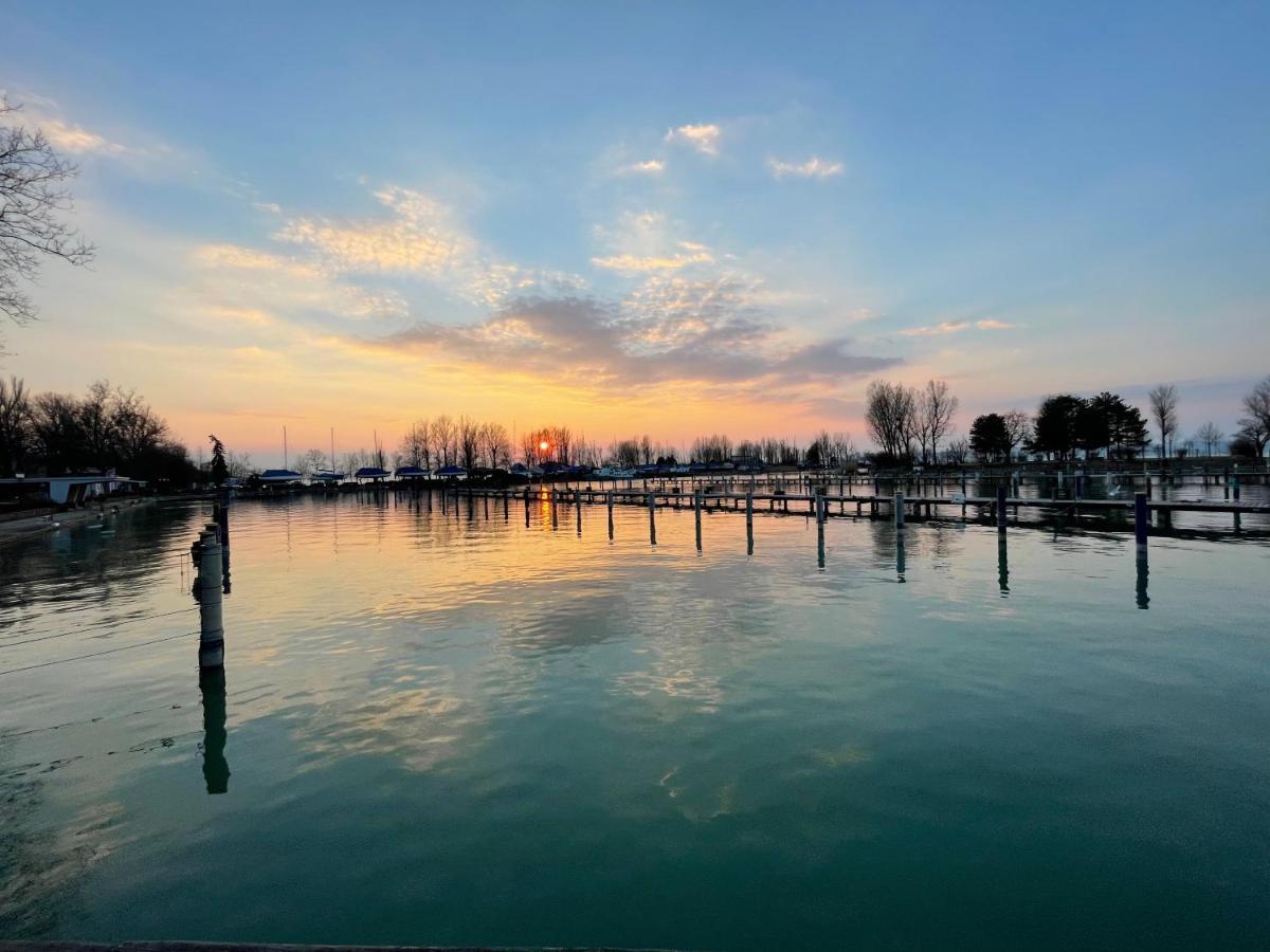 Tamas Apartman Balatonfoeldvar Sziveben- Egesz Evben Nyitva! Luaran gambar