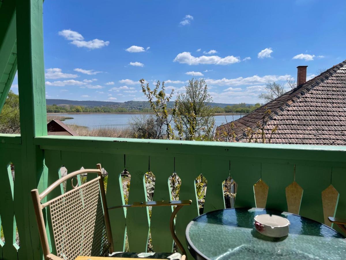 Tamas Apartman Balatonfoeldvar Sziveben- Egesz Evben Nyitva! Luaran gambar