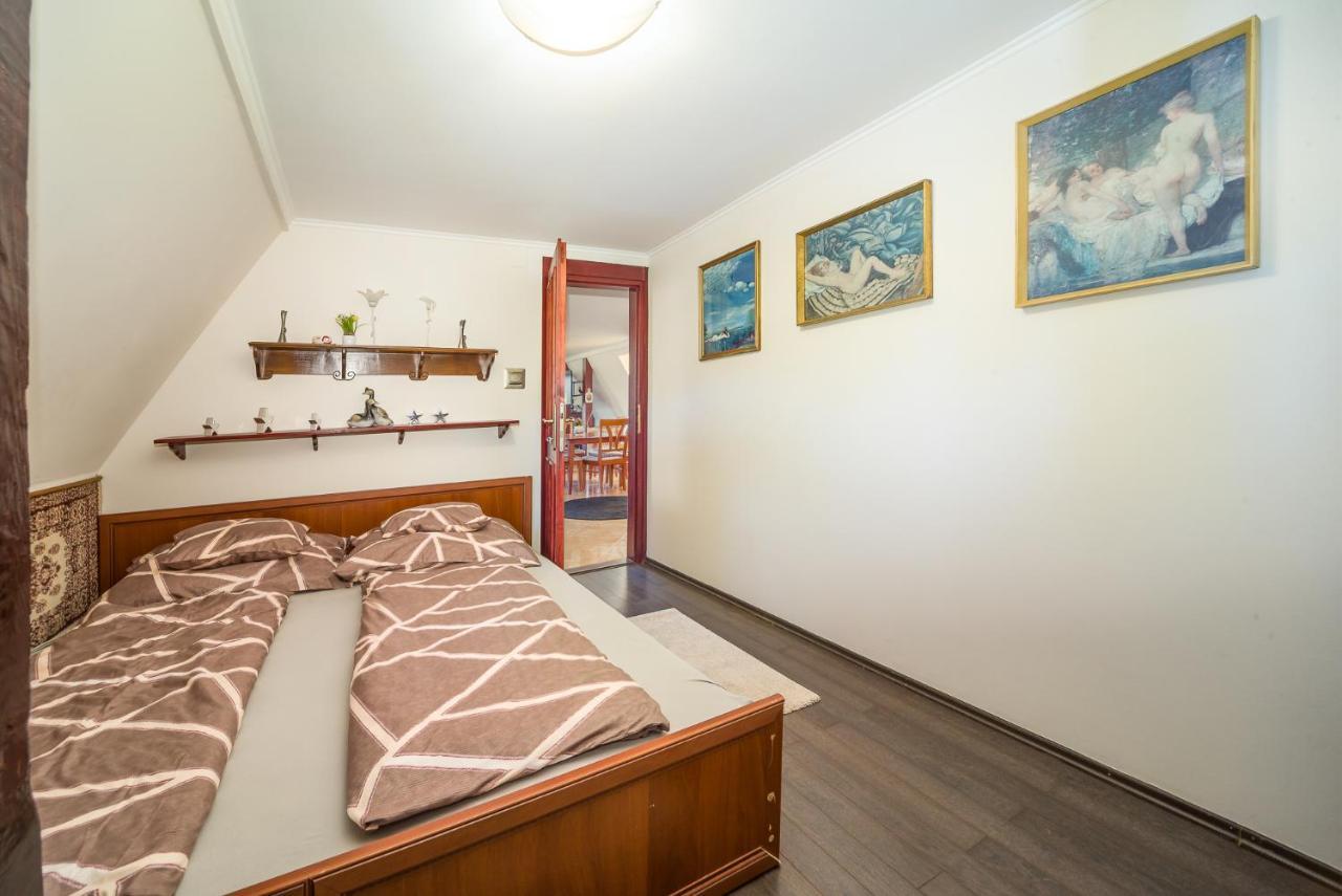 Tamas Apartman Balatonfoeldvar Sziveben- Egesz Evben Nyitva! Apartment Luaran gambar