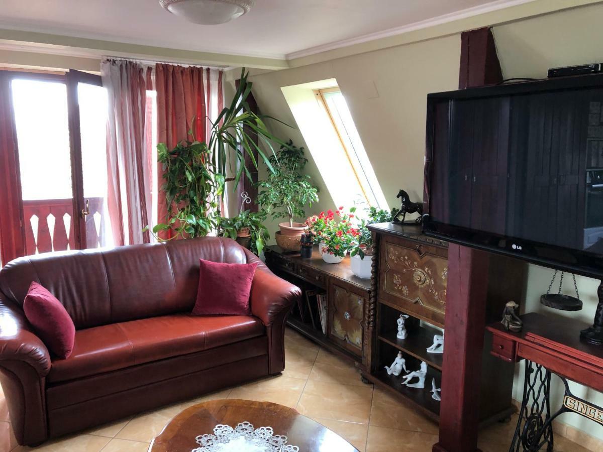 Tamas Apartman Balatonfoeldvar Sziveben- Egesz Evben Nyitva! Luaran gambar