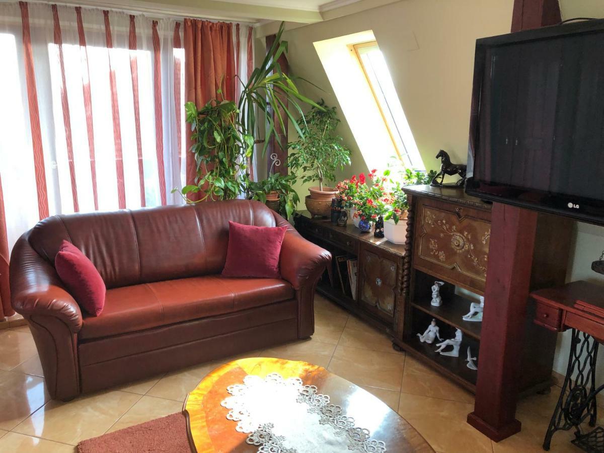 Tamas Apartman Balatonfoeldvar Sziveben- Egesz Evben Nyitva! Apartment Luaran gambar